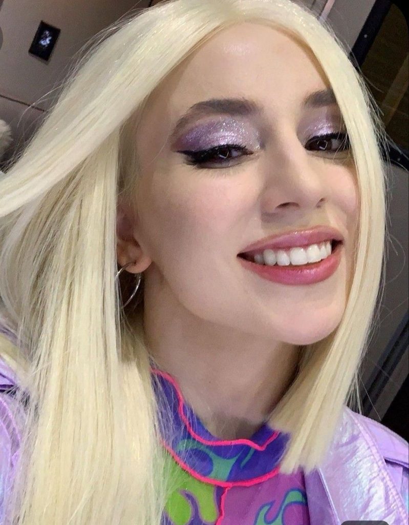 Ava Max lip fillers