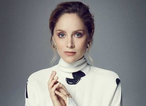 Sophie Rundle body measurements nose job botox