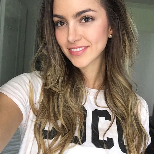 Anllela Sagra Plastic Surgery Face